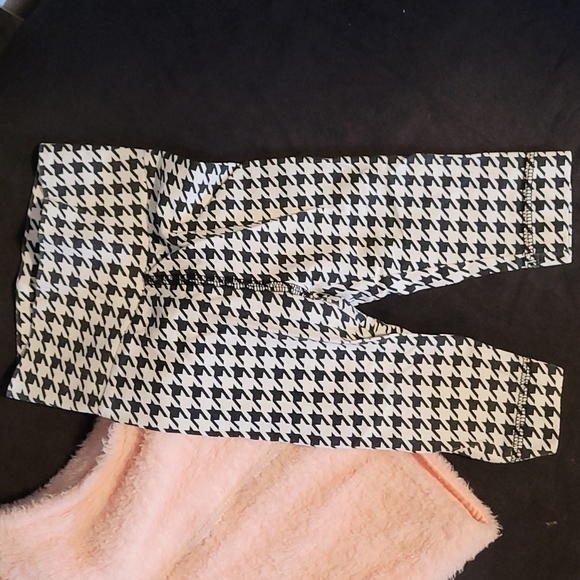 Pink vest with high-waisted leggings 3-6m - Picture 2 of 3